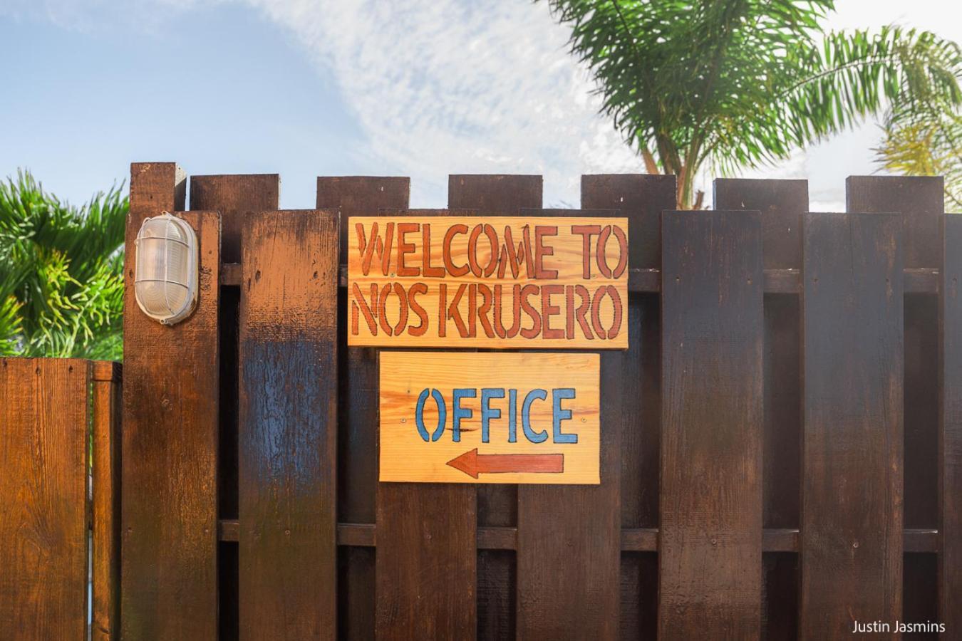 Nos Krusero Apartments Westpunt Eksteriør bilde